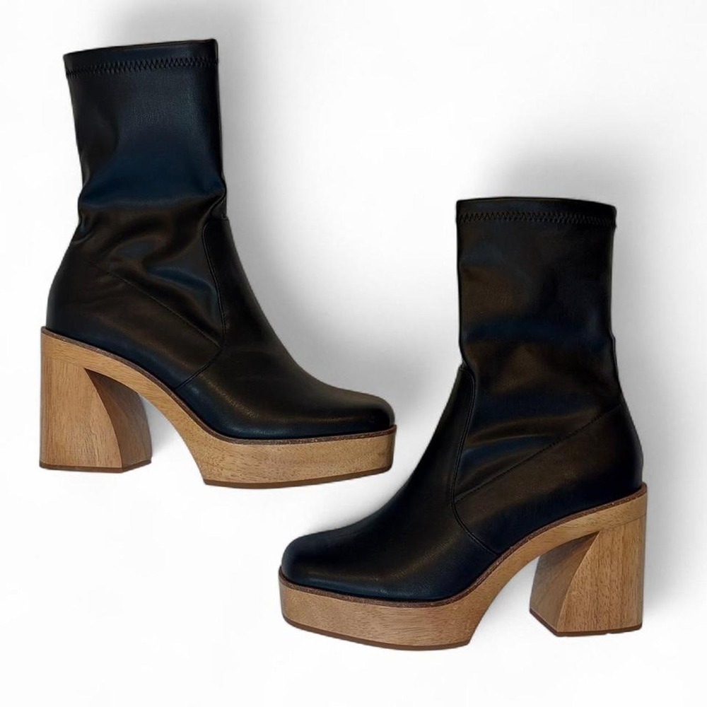 Charlotte Stone Stina wood platform boots. Size 40